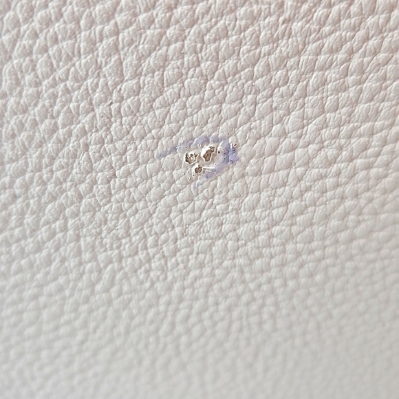 GUESS Pink Satchel & Matching Wristlet - Picture 8 of 9